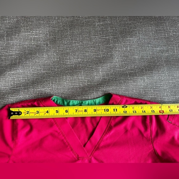 Carhartt Women's Short Sleeve Tee - Pink - Picture 8 of 9